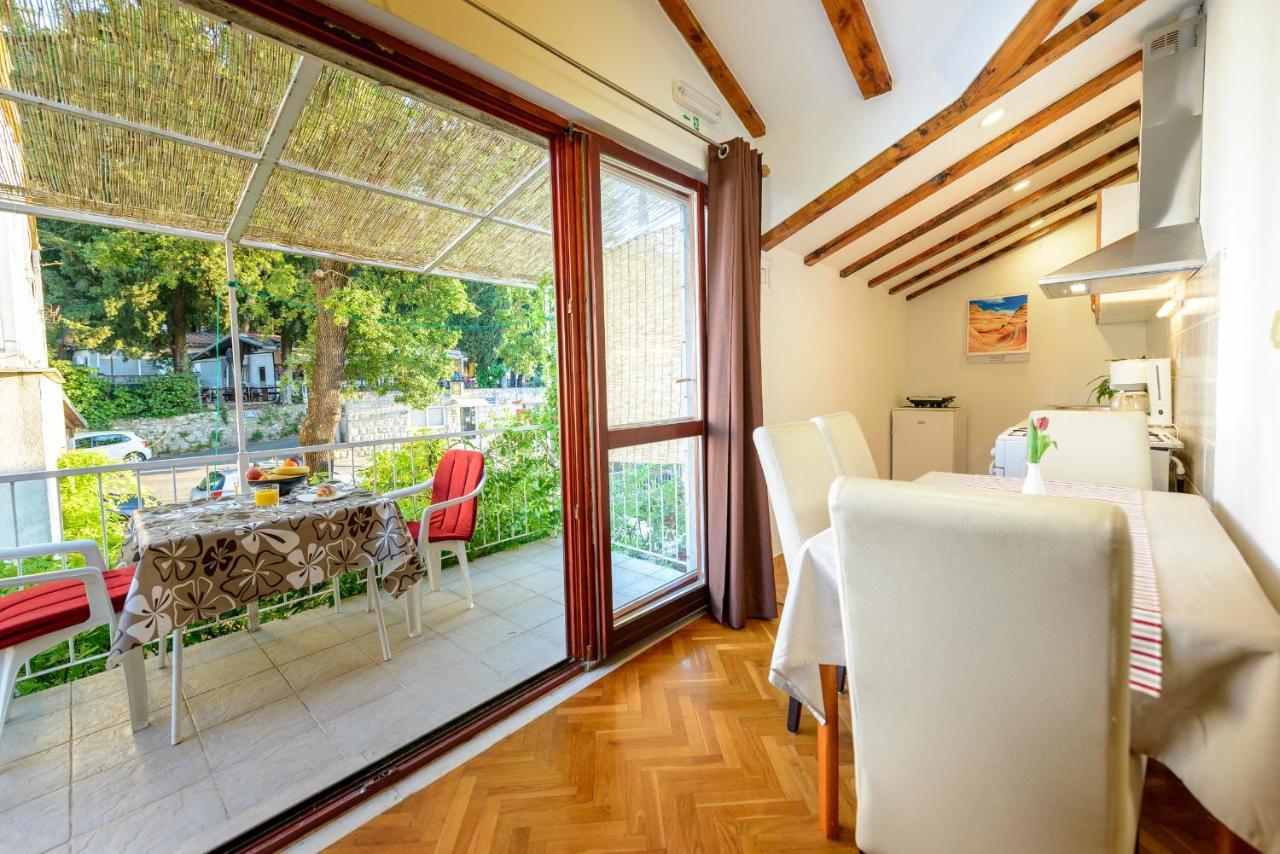 Beach Lapad Apartment Villa Tolja Dubrovnik Exterior photo